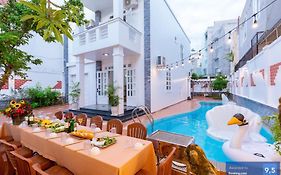 The Sun Villa 4A - Free Karaoke Bida - Bi lắc - Ghế Massage - Gần Cột Cờ Bãi Sau Thùy Vân